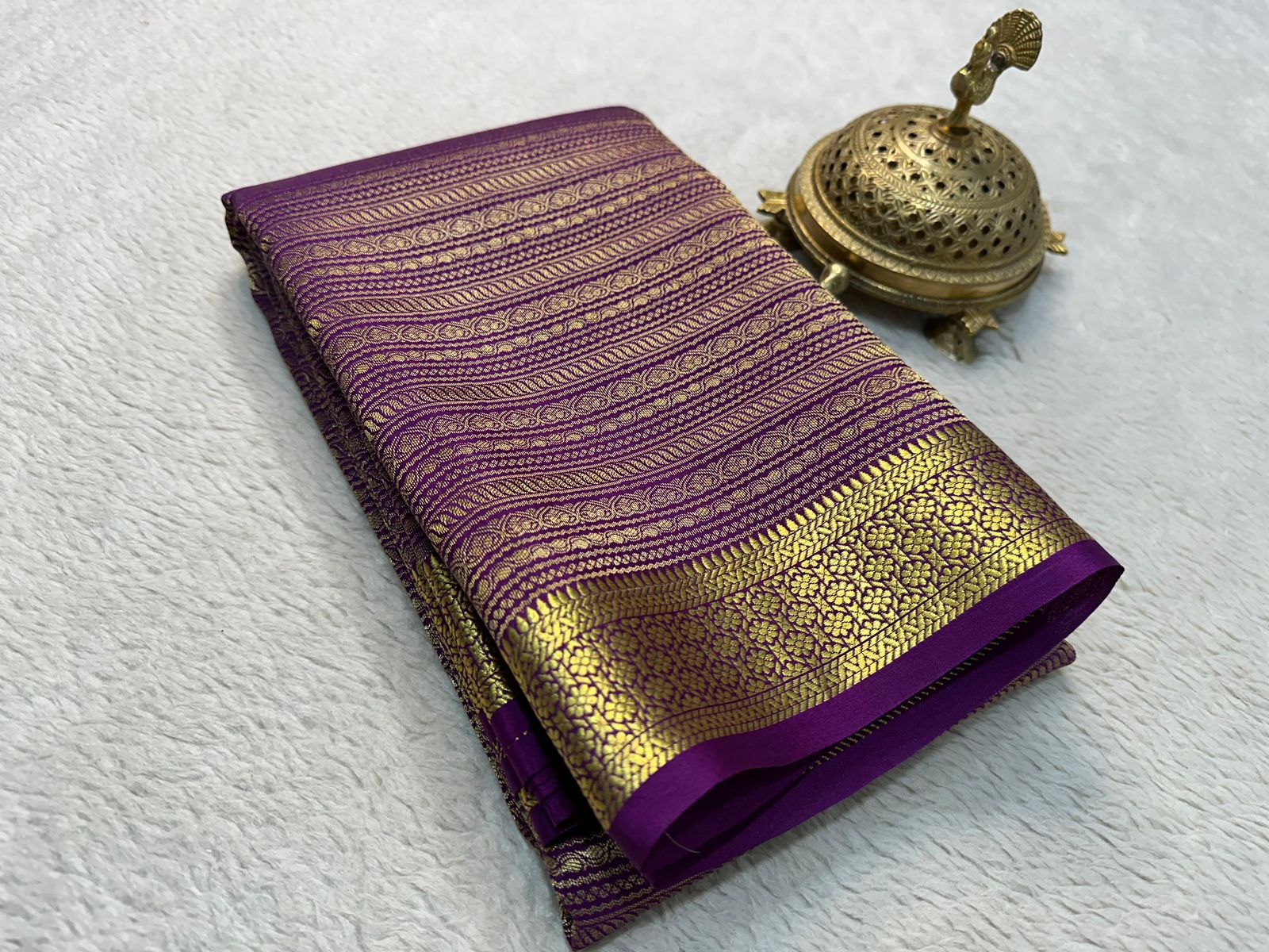 Radiate Royalty: Luxurious Silk Brocade Saree with Opulent Gold & Silver Zari