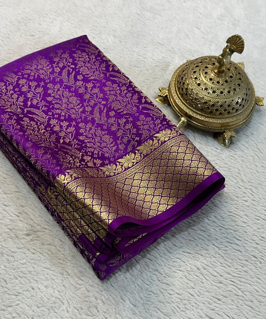 Exquisite Silk Brocade Bridal Sarees: Gold & Silver Weaving with Elegant Floral Design and Rich Pallu