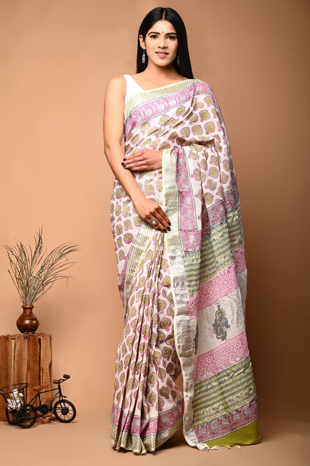 Timeless Linen Drapes for Every Occasion