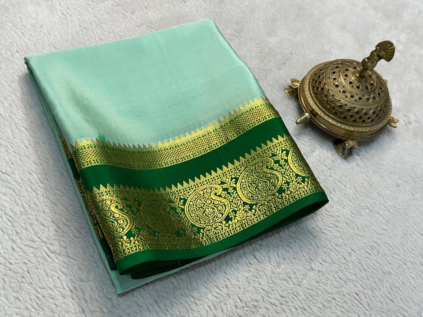Silken Splendor: Majestic Mysore Silk Saree