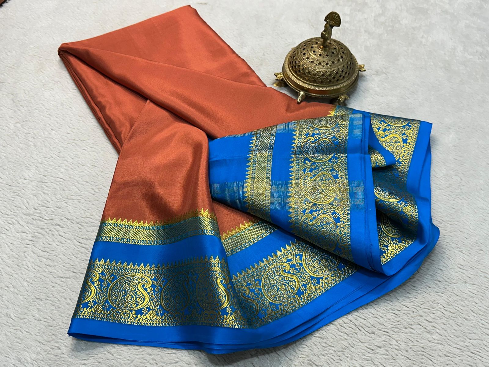 Silken Splendor: Majestic Mysore Silk Saree
