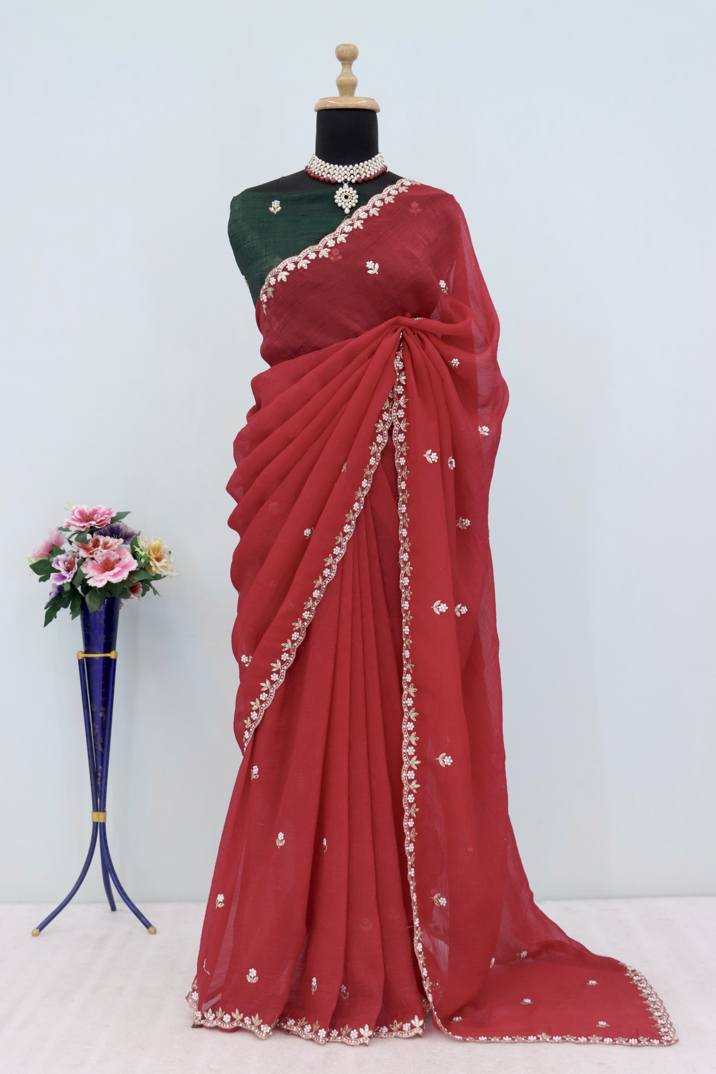 Silken Perfection: Moti Handwork & Contrast Blouse Magic