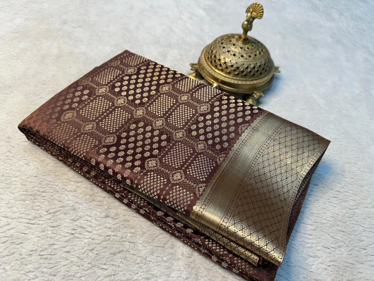 Exclusive Bridal Brocade Silk Saree with Opulent Rich Pallu – Timeless Elegance