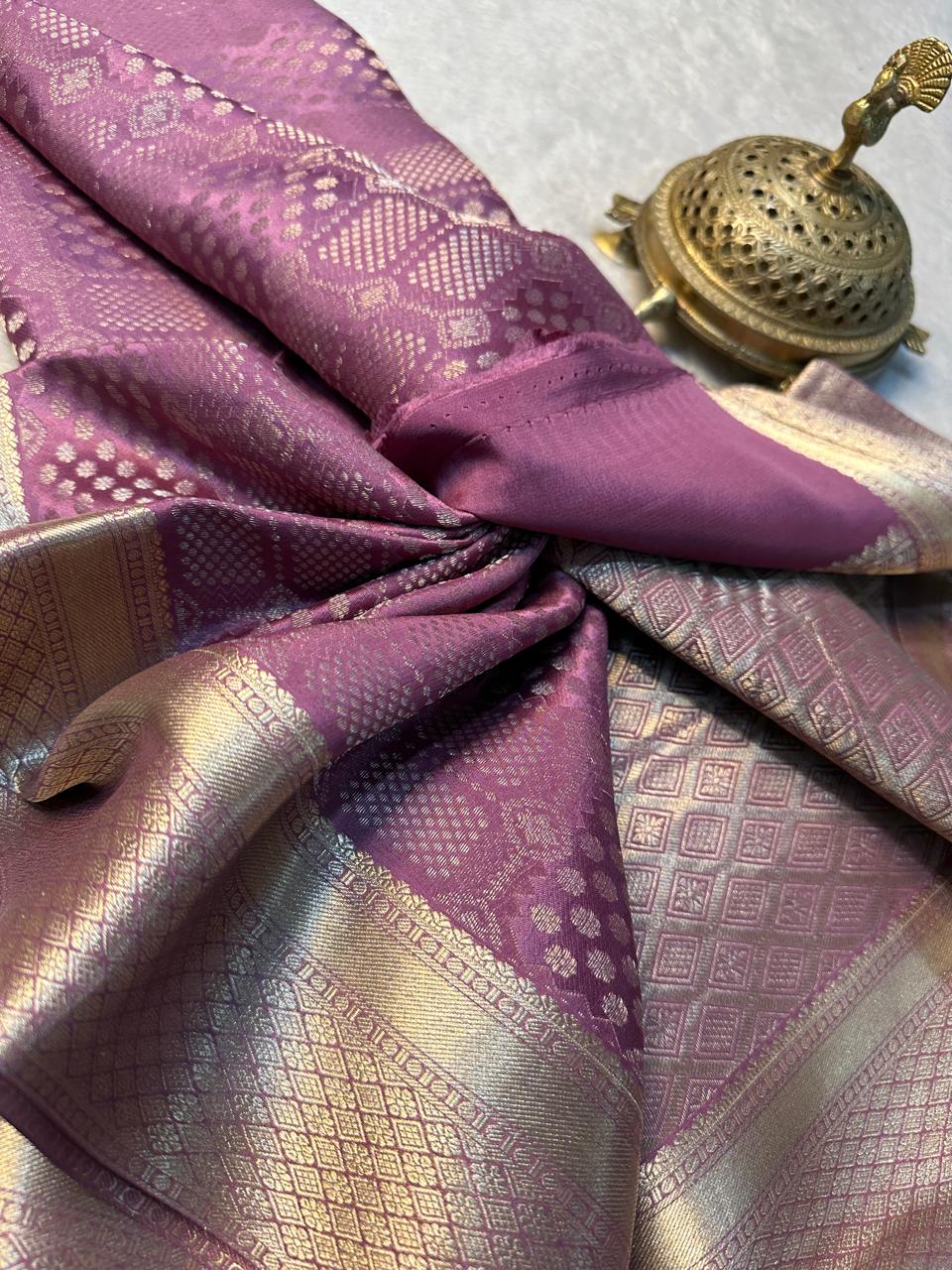 Exclusive Bridal Brocade Silk Saree with Opulent Rich Pallu – Timeless Elegance