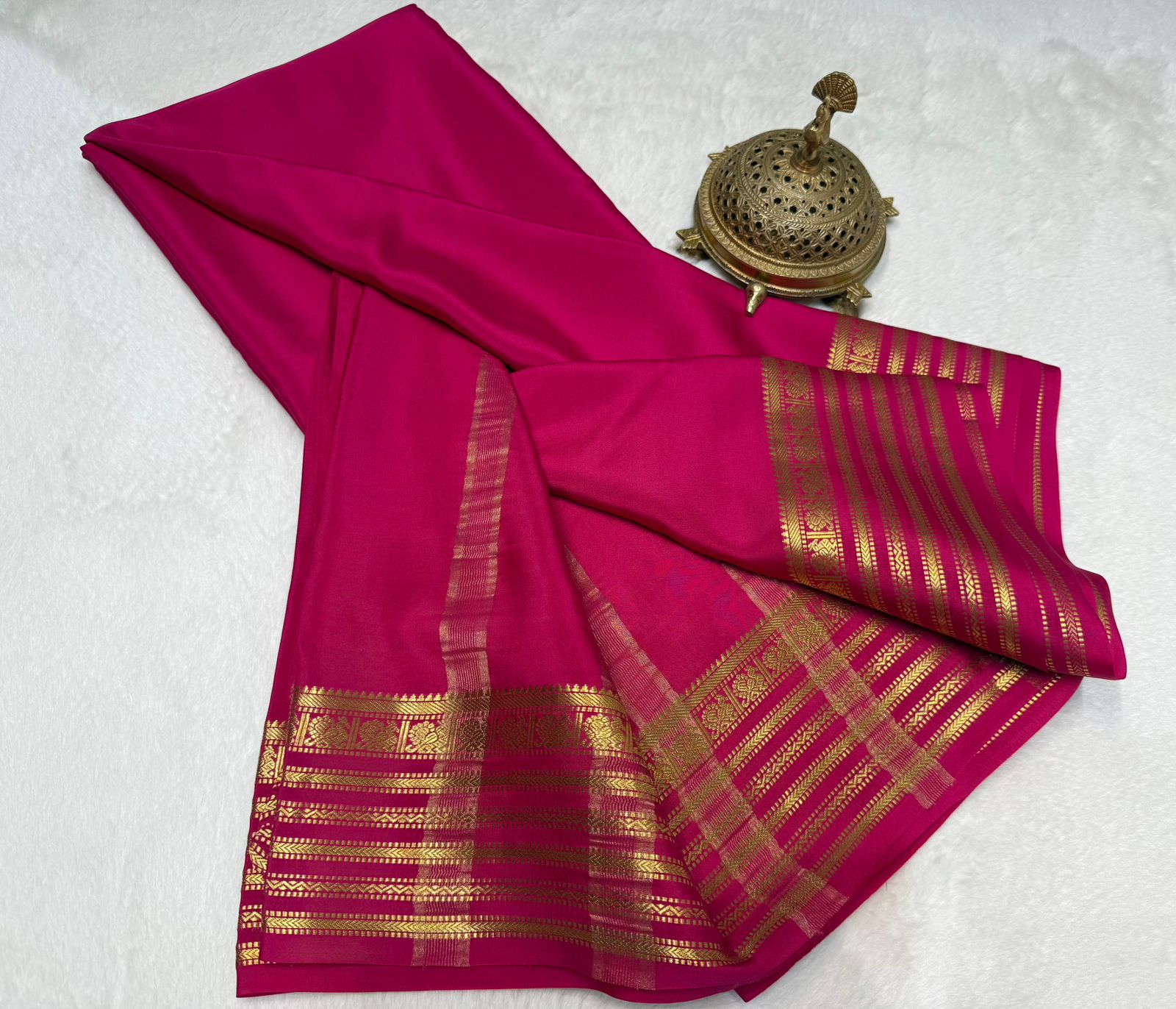 Semi-Soft Mysore Silk Sarees with Traditional Peacock Lines Border – Beautiful Solid Colors