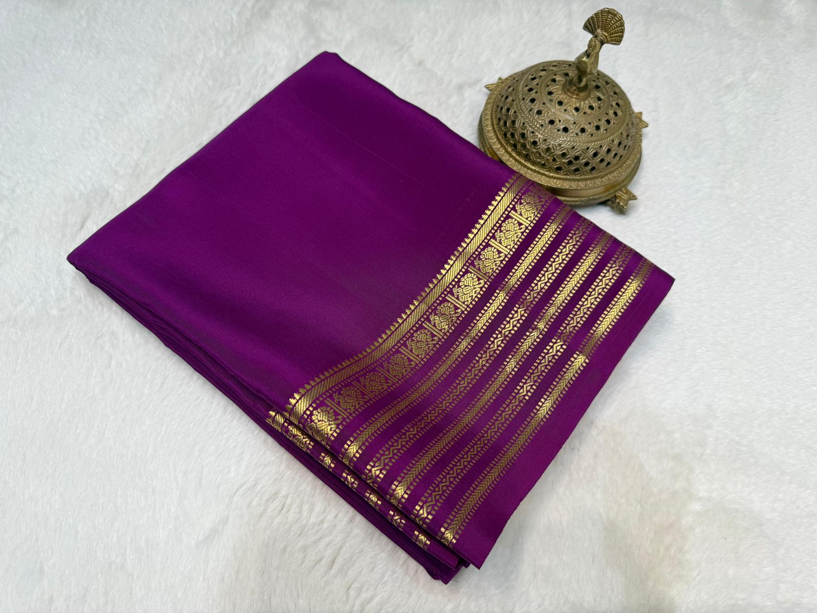 Semi-Soft Mysore Silk Sarees with Traditional Peacock Lines Border – Beautiful Solid Colors