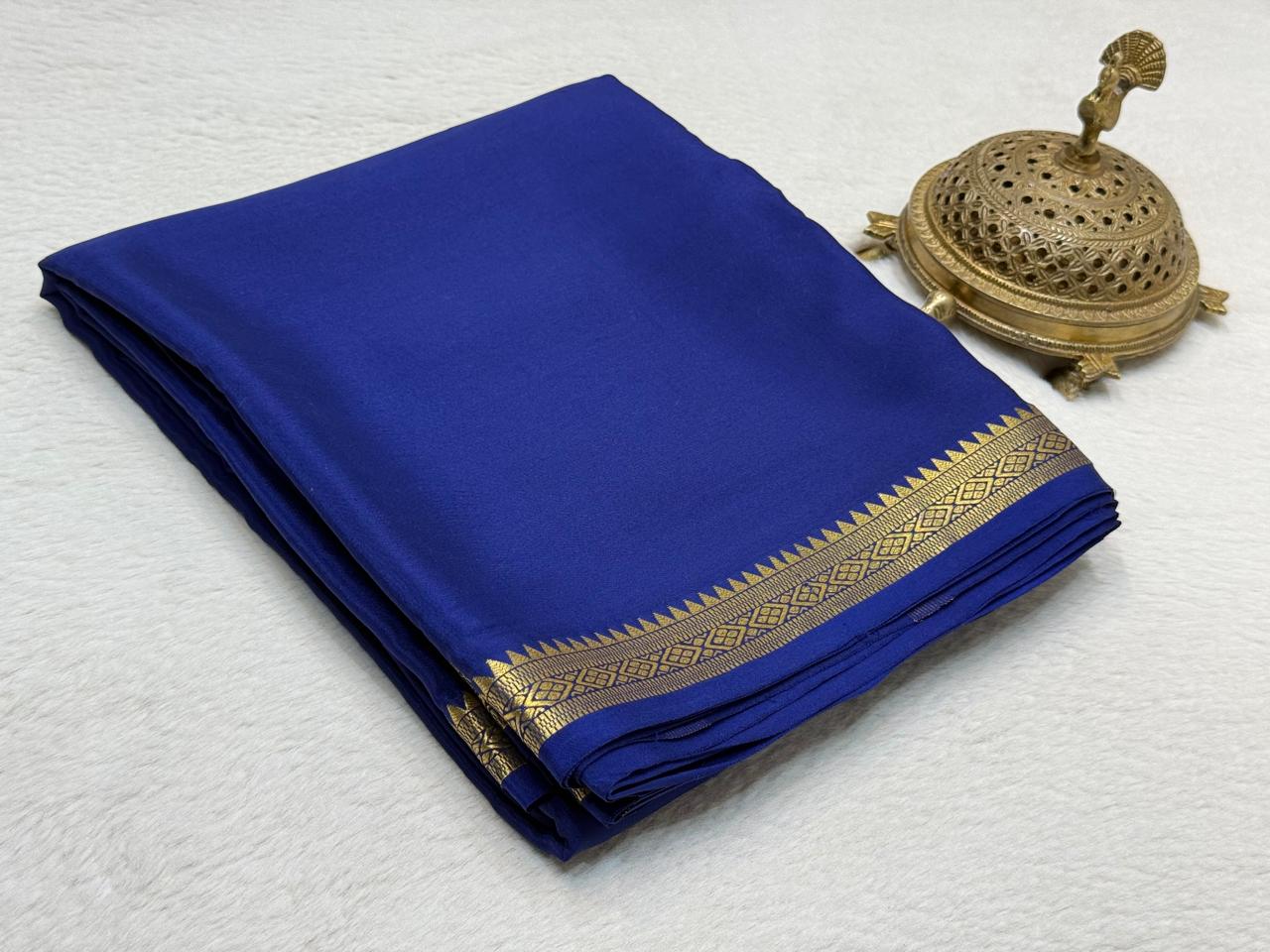 Heritage-Inspired Soft Silk Saree Featuring Temple Motif Zari Border Design