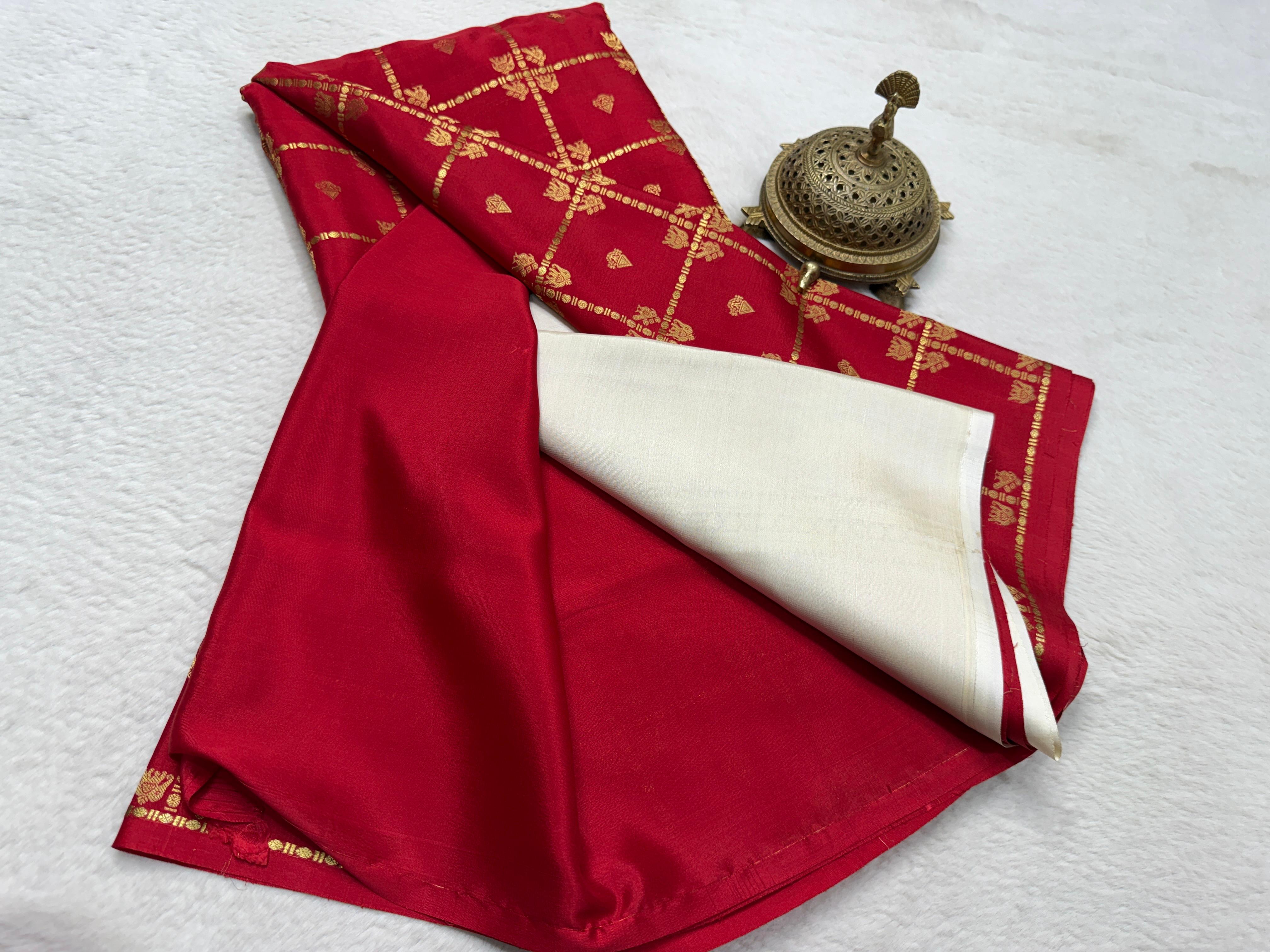 Exclusive Semi Crepe Silk Saree with Borderless Checks, Elephant & Peacock Buttas | Contrast Rich Pallu Saree