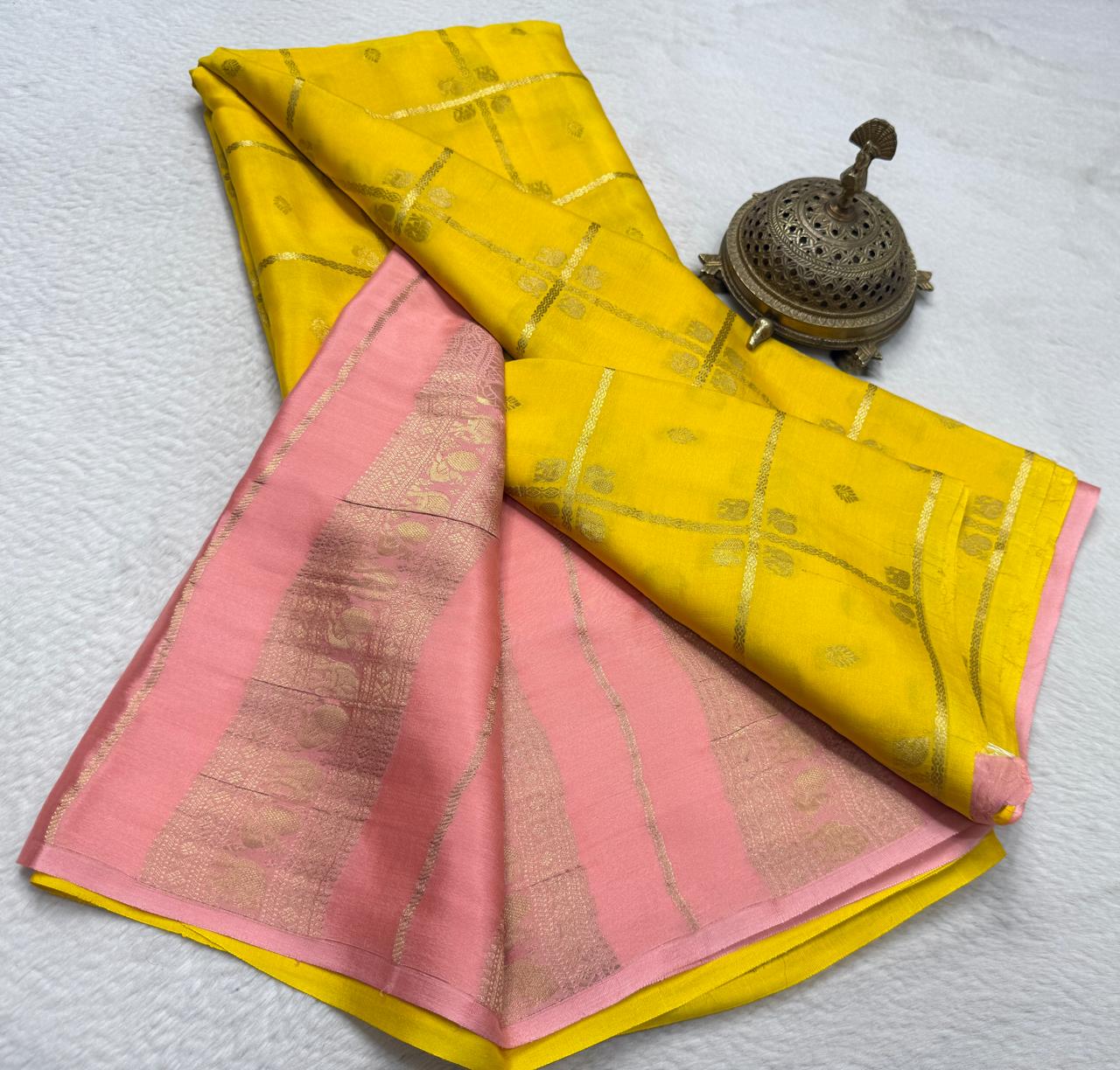 Exclusive Semi Crepe Silk Saree with Borderless Checks, Elephant & Peacock Buttas | Contrast Rich Pallu Saree