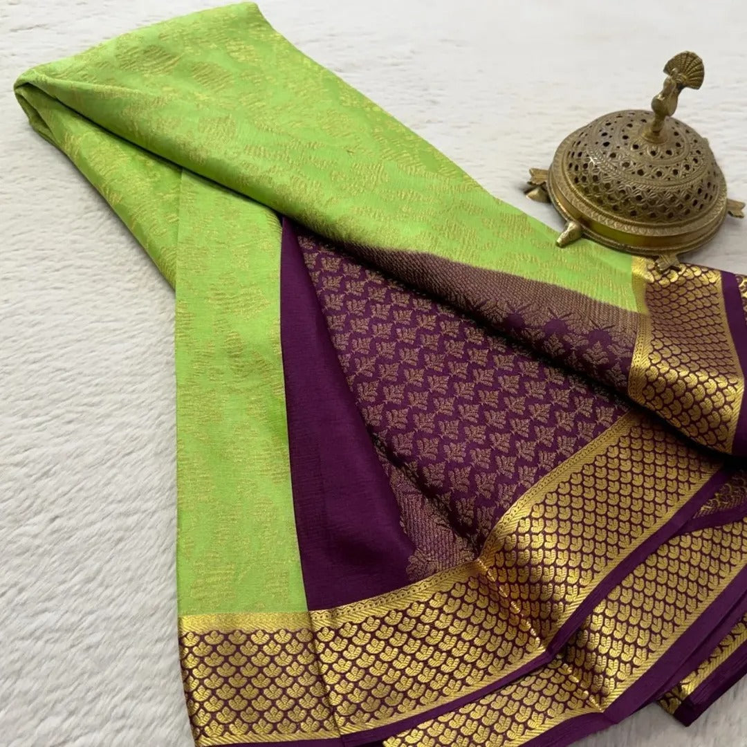 Rich Bridal Wear Crepe Silk Brocade Saree with Rich Border & Pallu