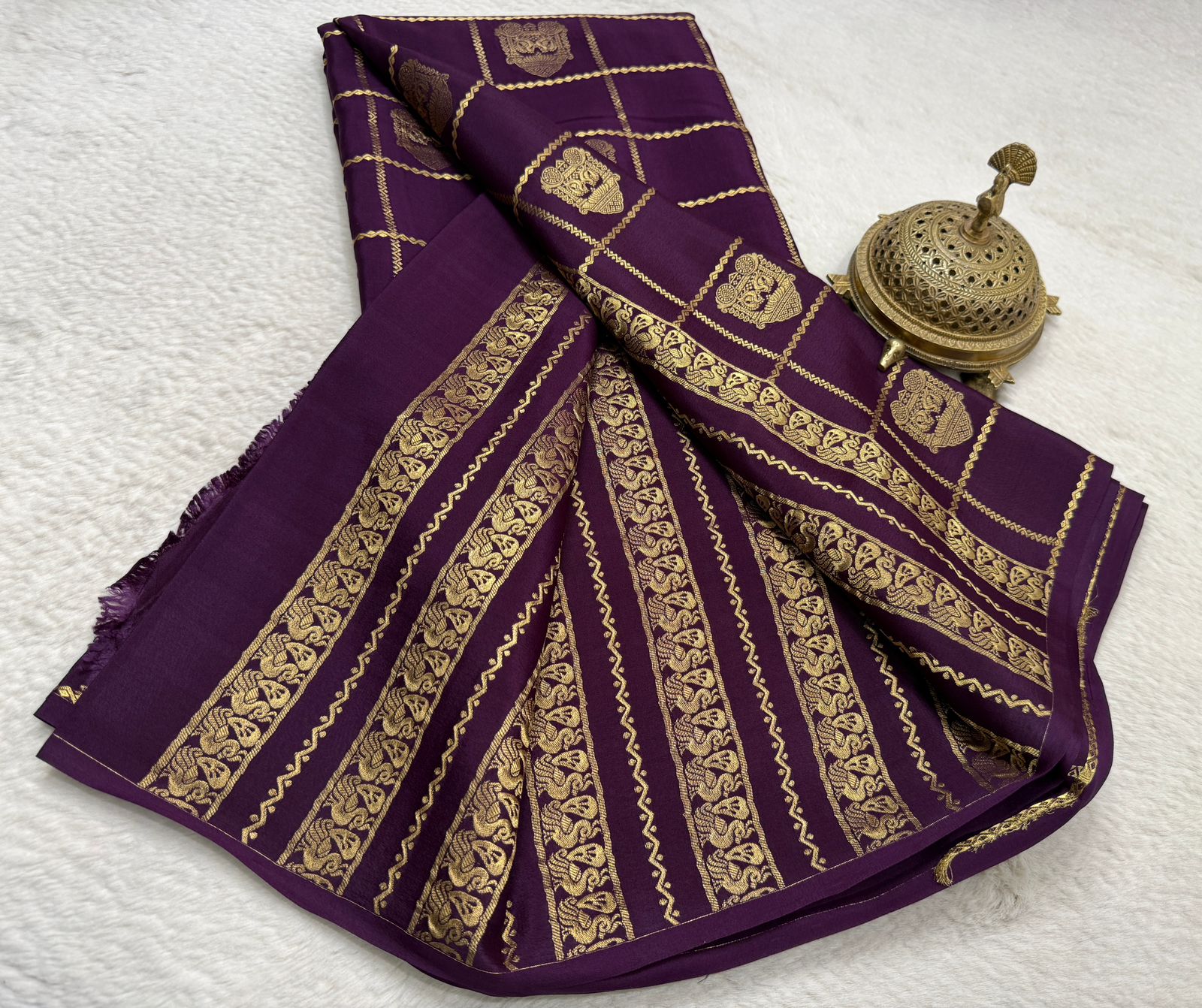 Soft Silk Saree with Rich Pallu | Peacock & Elephant Butta Saree Online