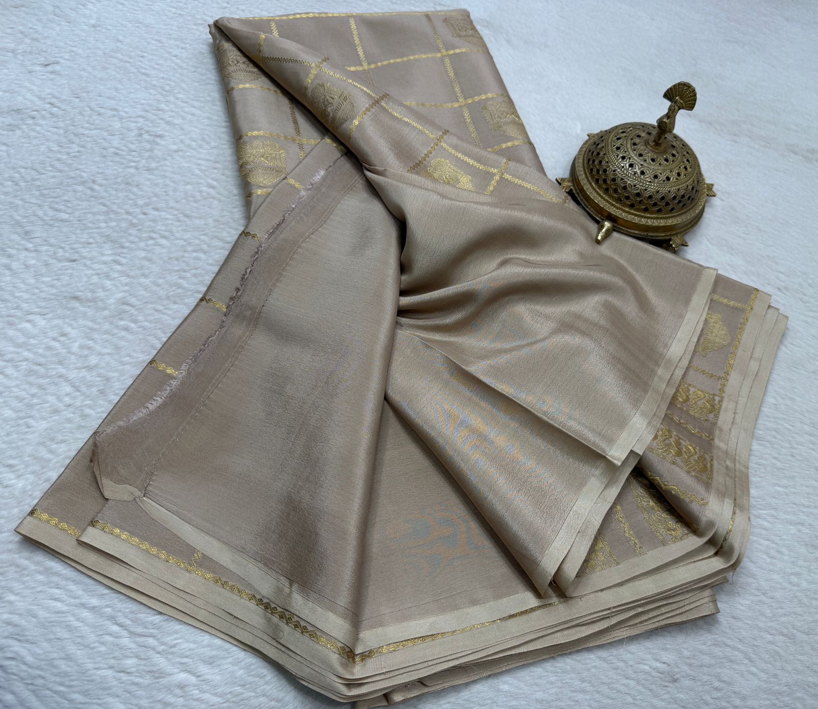 Soft Silk Saree with Rich Pallu | Peacock & Elephant Butta Saree Online
