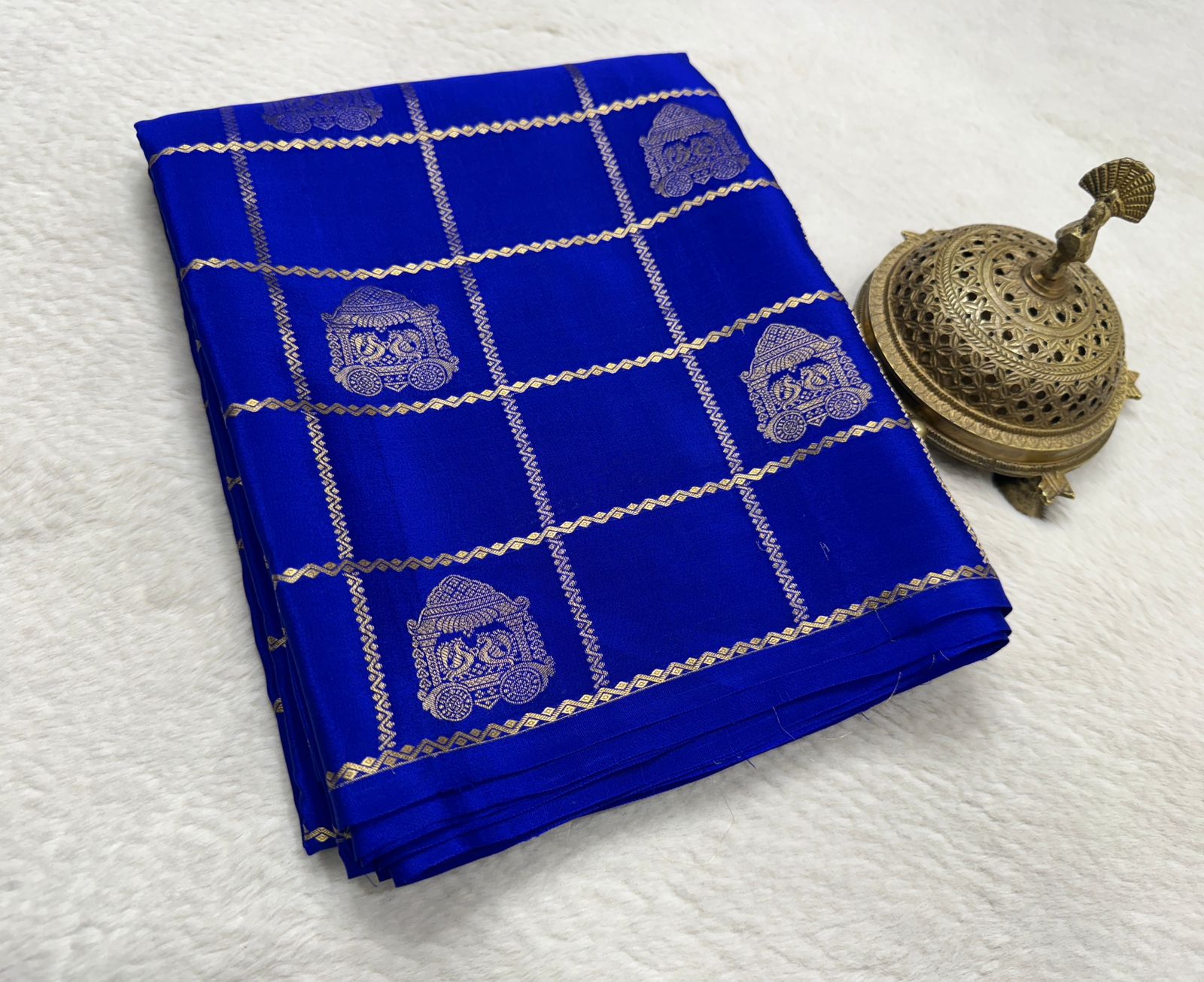 Soft Silk Saree with Rich Pallu | Peacock & Elephant Butta Saree Online