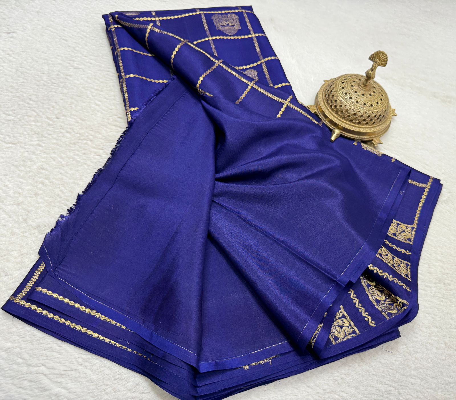 Soft Silk Saree with Rich Pallu | Peacock & Elephant Butta Saree Online