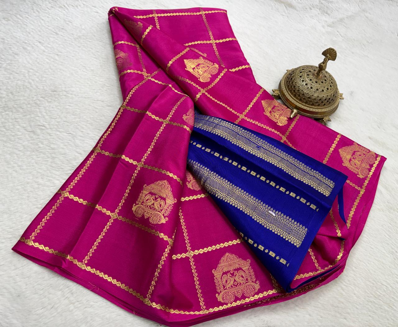 Premium Crepe Silk Saree with Rich Pallu & Peacock Chariot Motifs | 120 GSM Borderless Checks Designer Saree