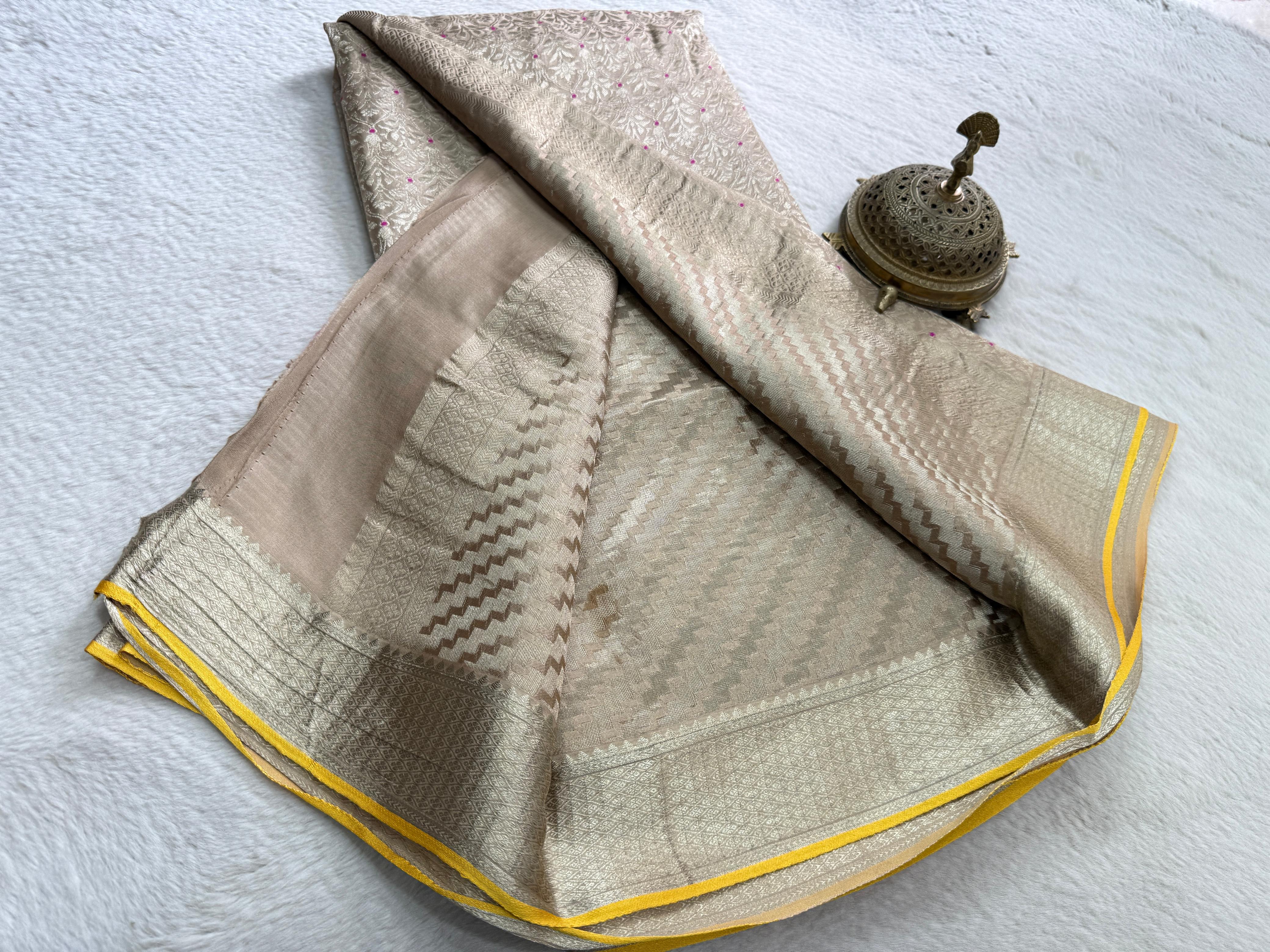 Pure Brocade Silk Saree with Floral Zari Weaving & Rich Pallu | 120 GSM