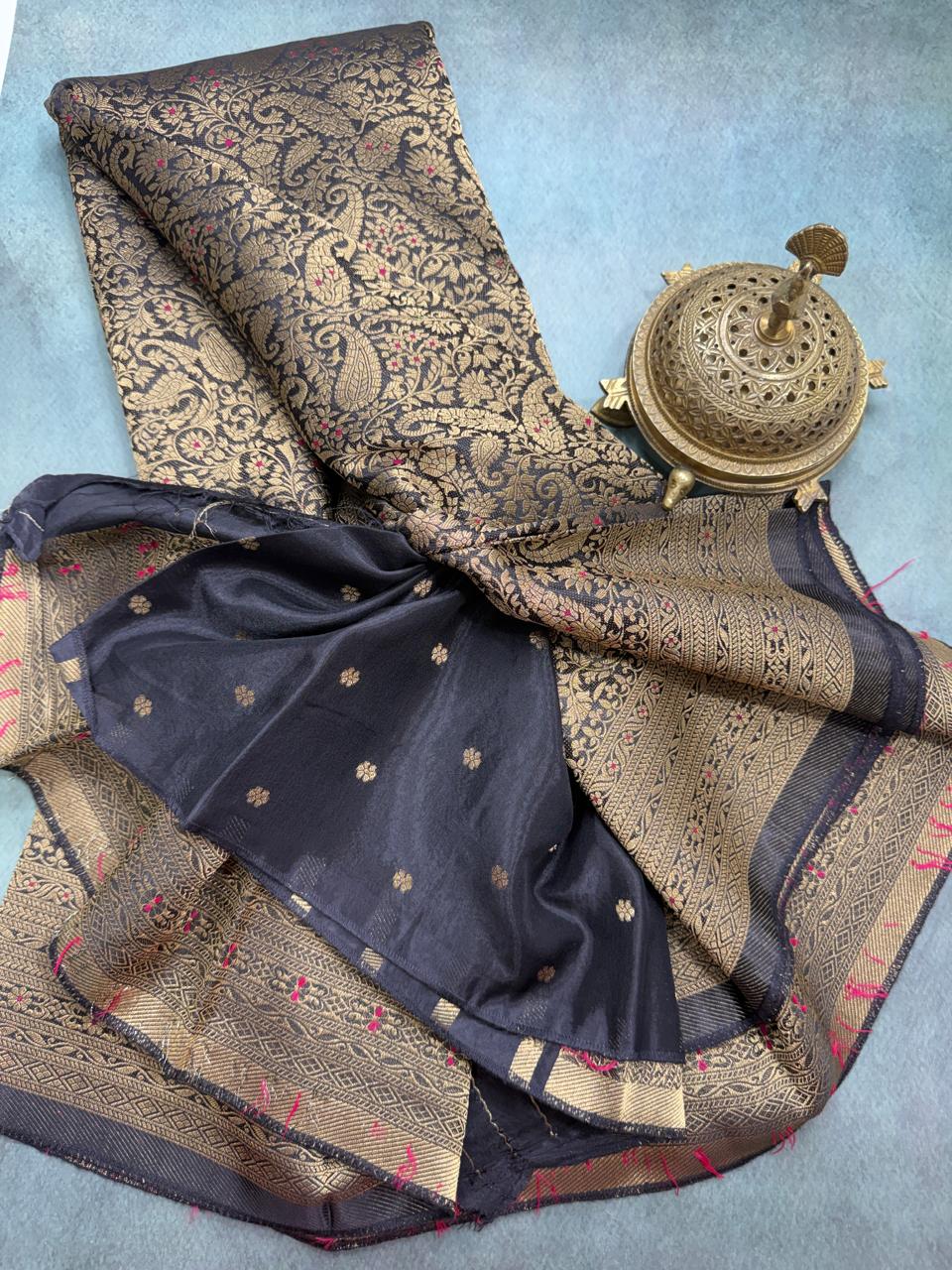 Premium Crepe Brocade Saree with Rich Zari Weaving & Meenakari Work