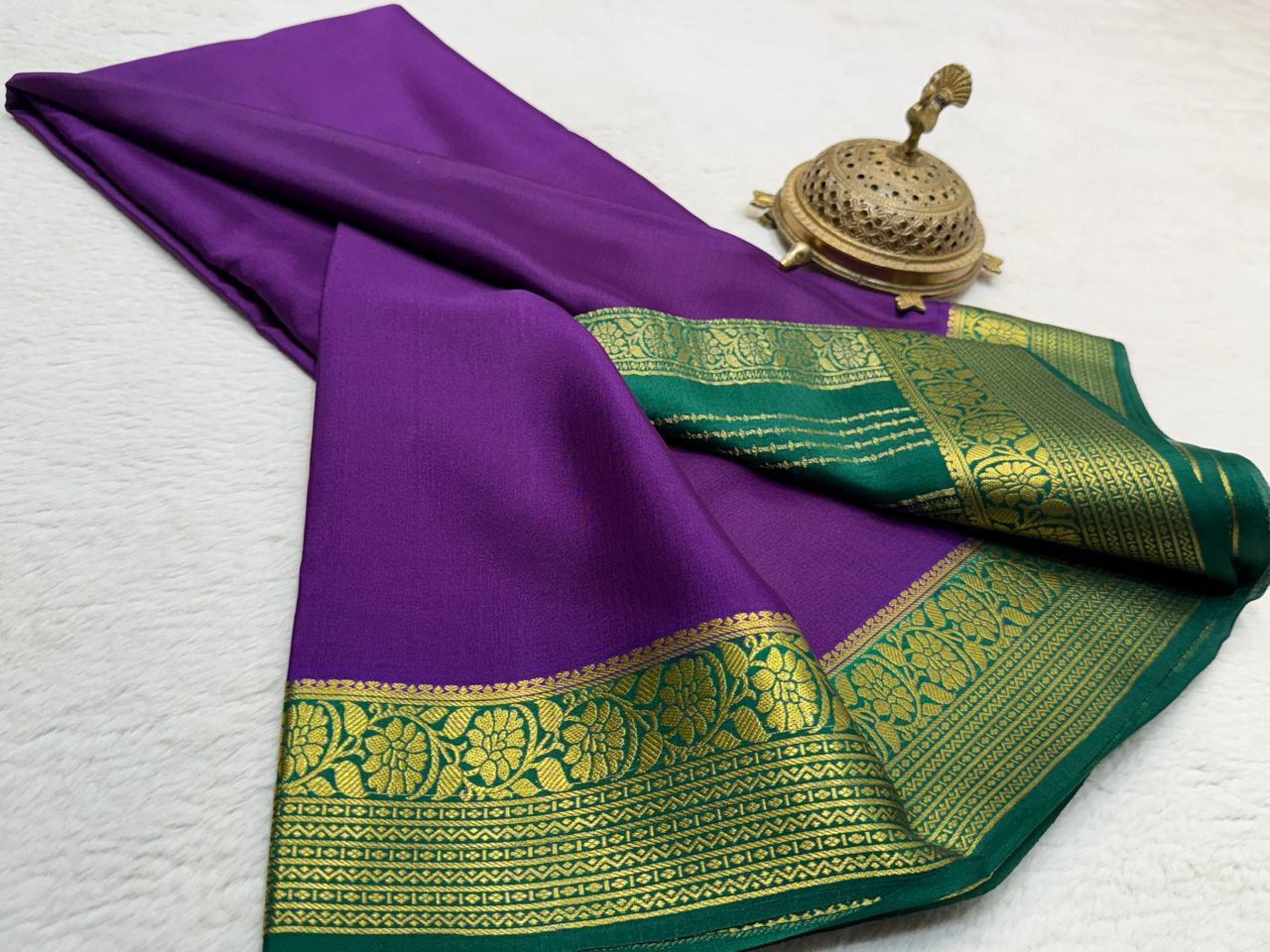 Pure Crepe Silk Saree with Floral Lines Border & Rich Pallu | Silk Mark Certified