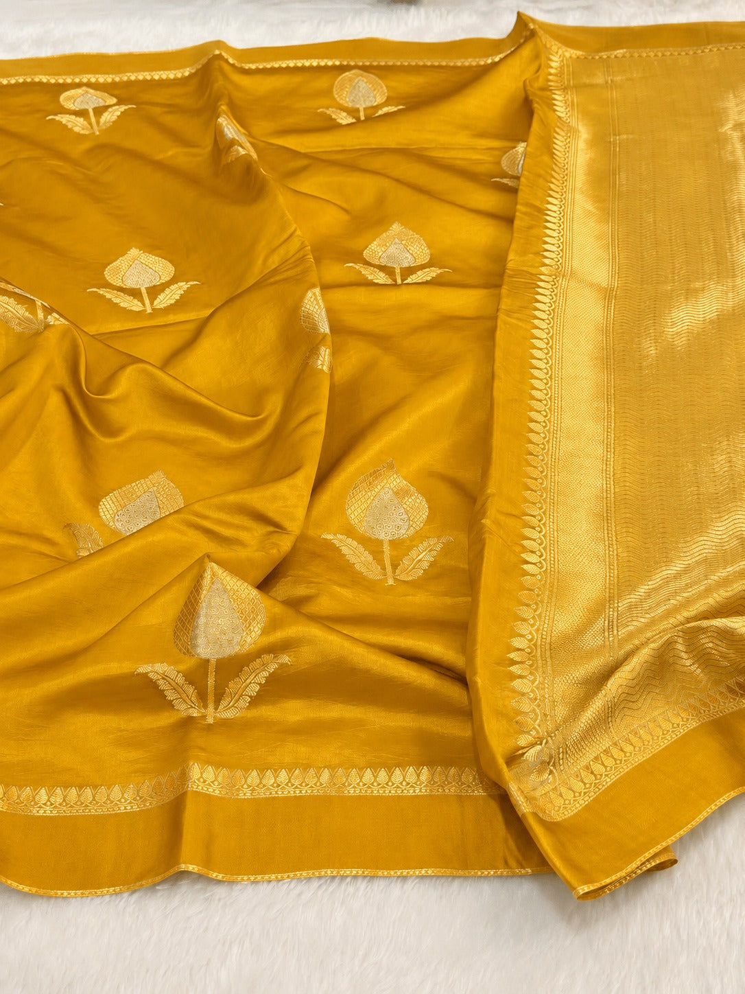 Pure Banaras Moonga Silk Saree – Raw Mango Style | Designer Traditional Saree