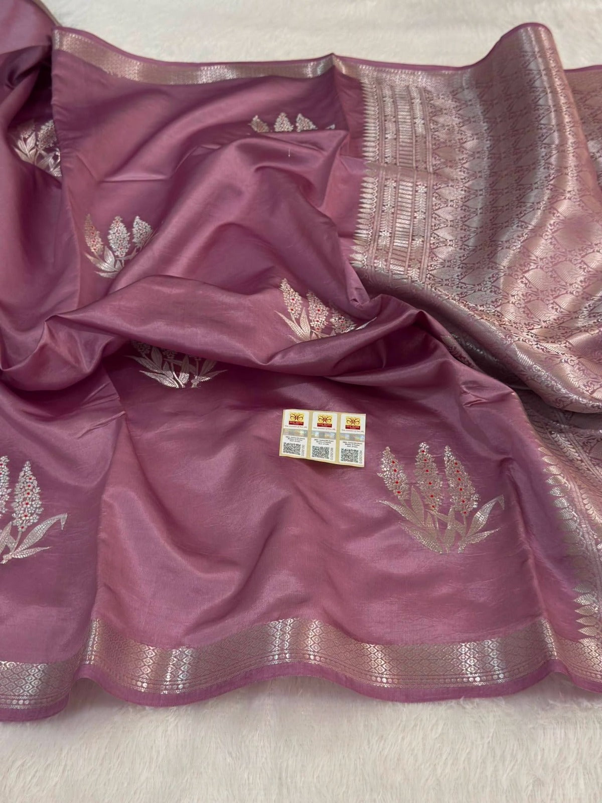 Pure Banaras Moonga Silk Saree – Raw Mango Style | Elegant Traditional Saree
