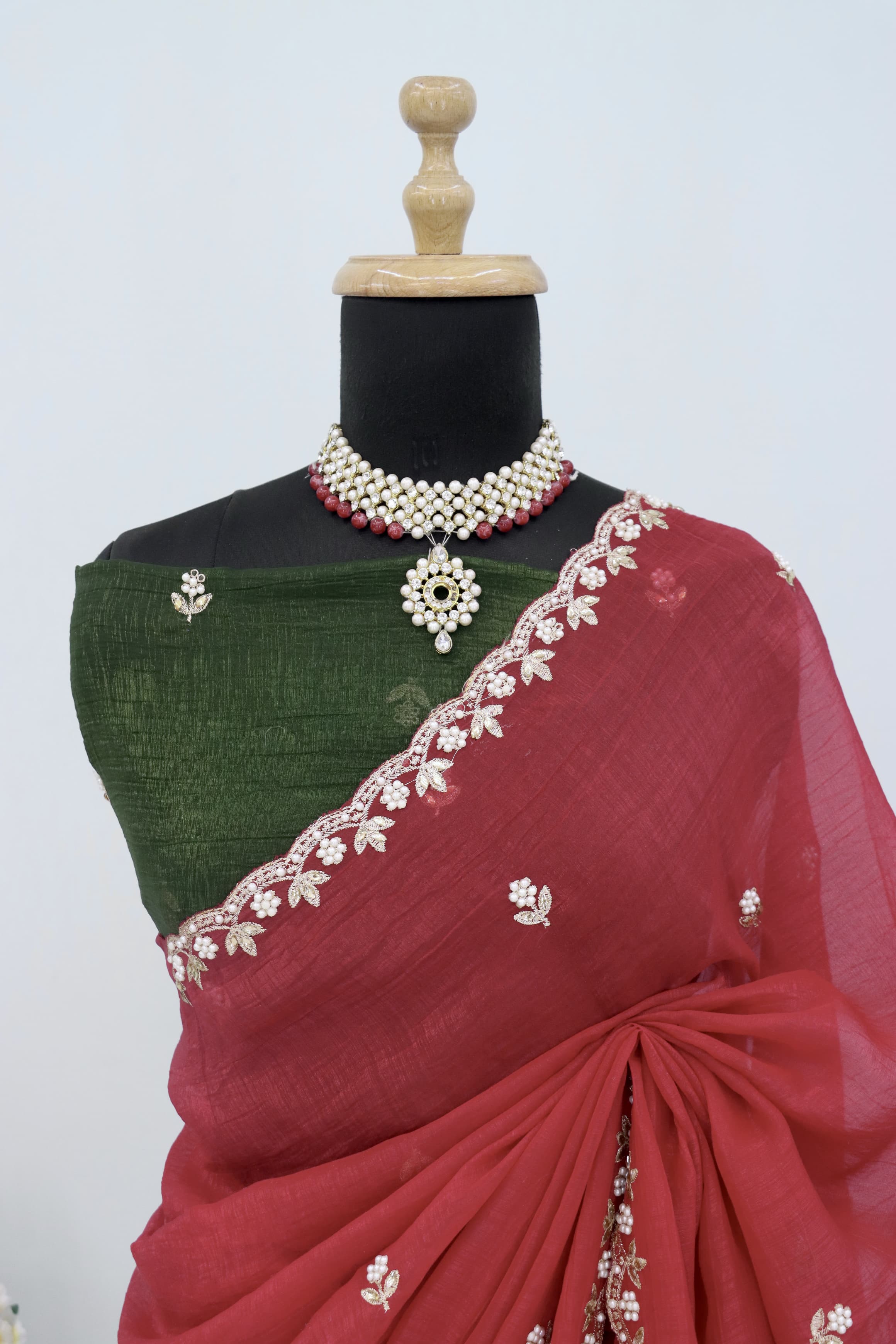 Silken Perfection: Moti Handwork & Contrast Blouse Magic