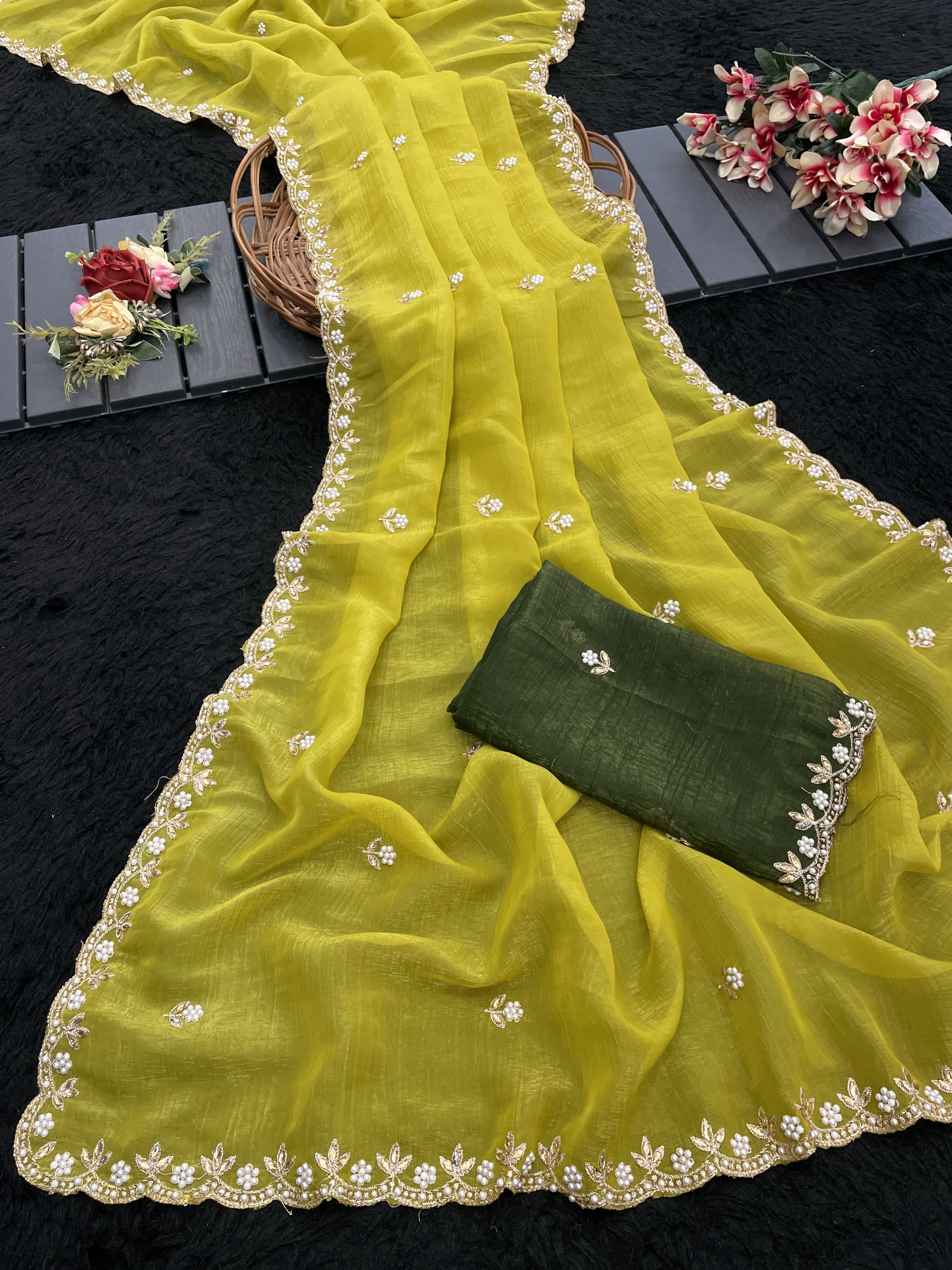 An Ode to Tradition: Embroidered Saree with a Contemporary Twist