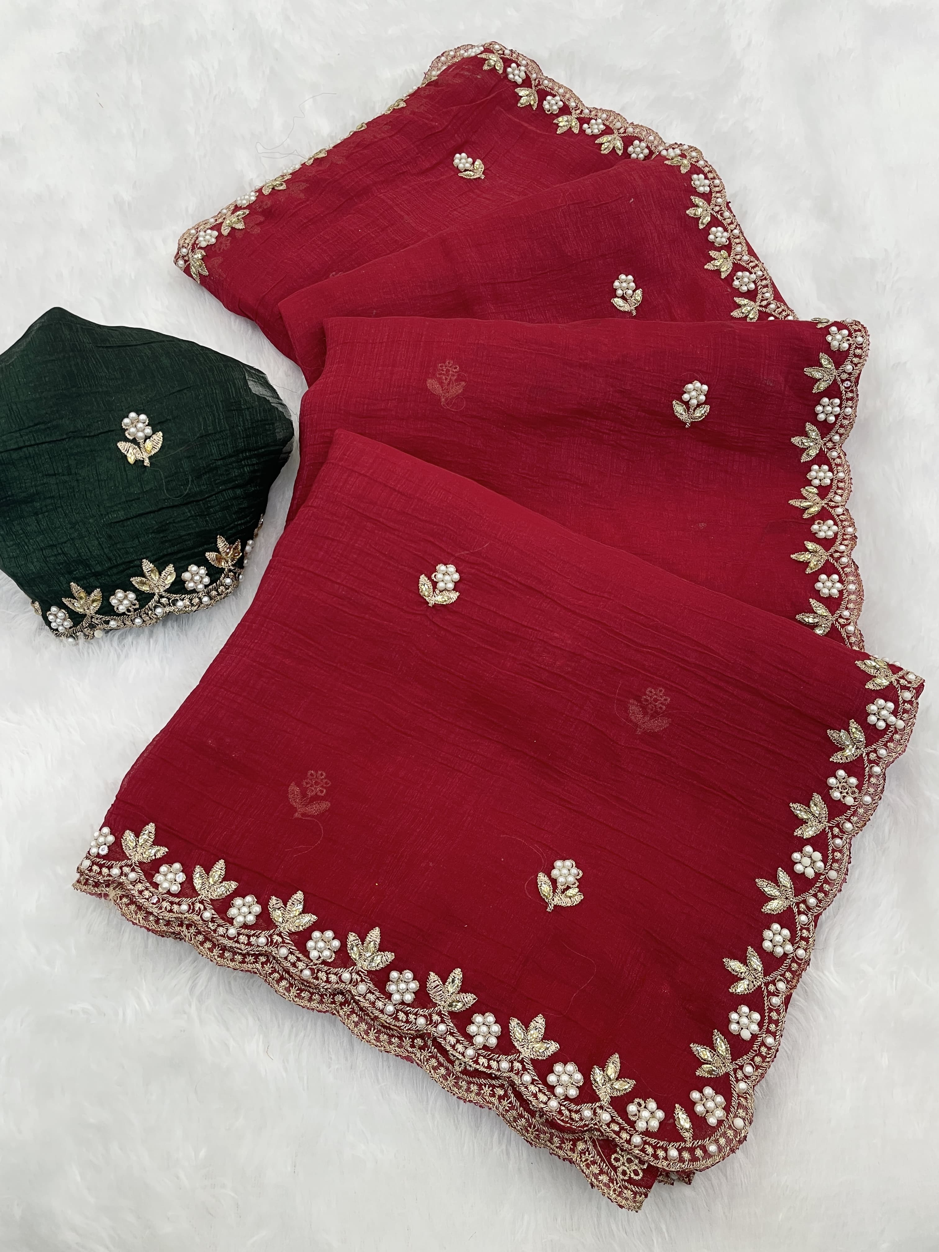 Silken Perfection: Moti Handwork & Contrast Blouse Magic