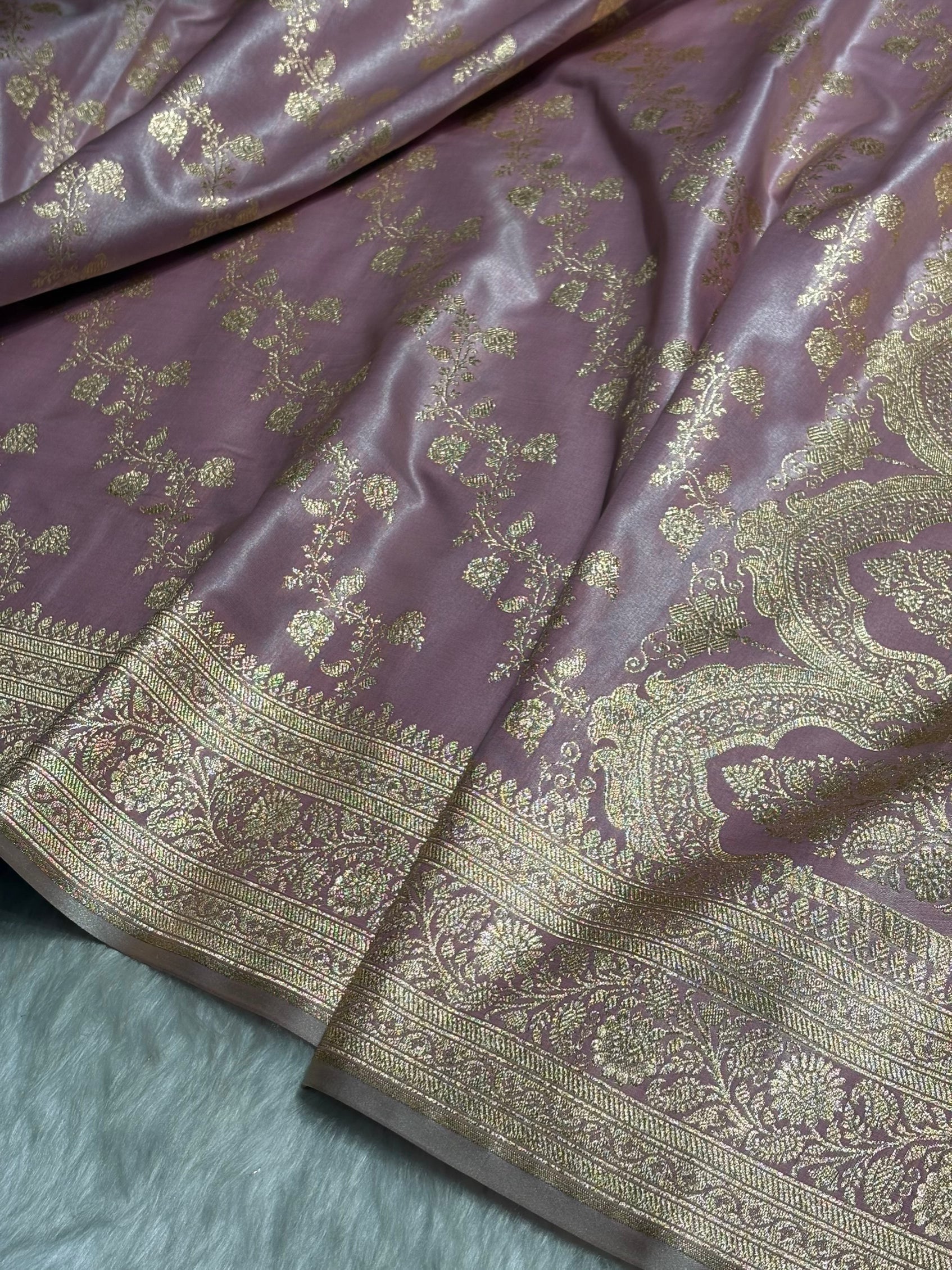 Banarasi Cross Jaal Satin Katan Silk Saree | Jacquard Woven Traditional Banarasi Saree