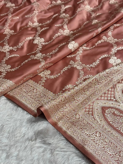 Banarasi Mashru Silk Saree with Floral Scalloped Border & Rupa Sona Motifs