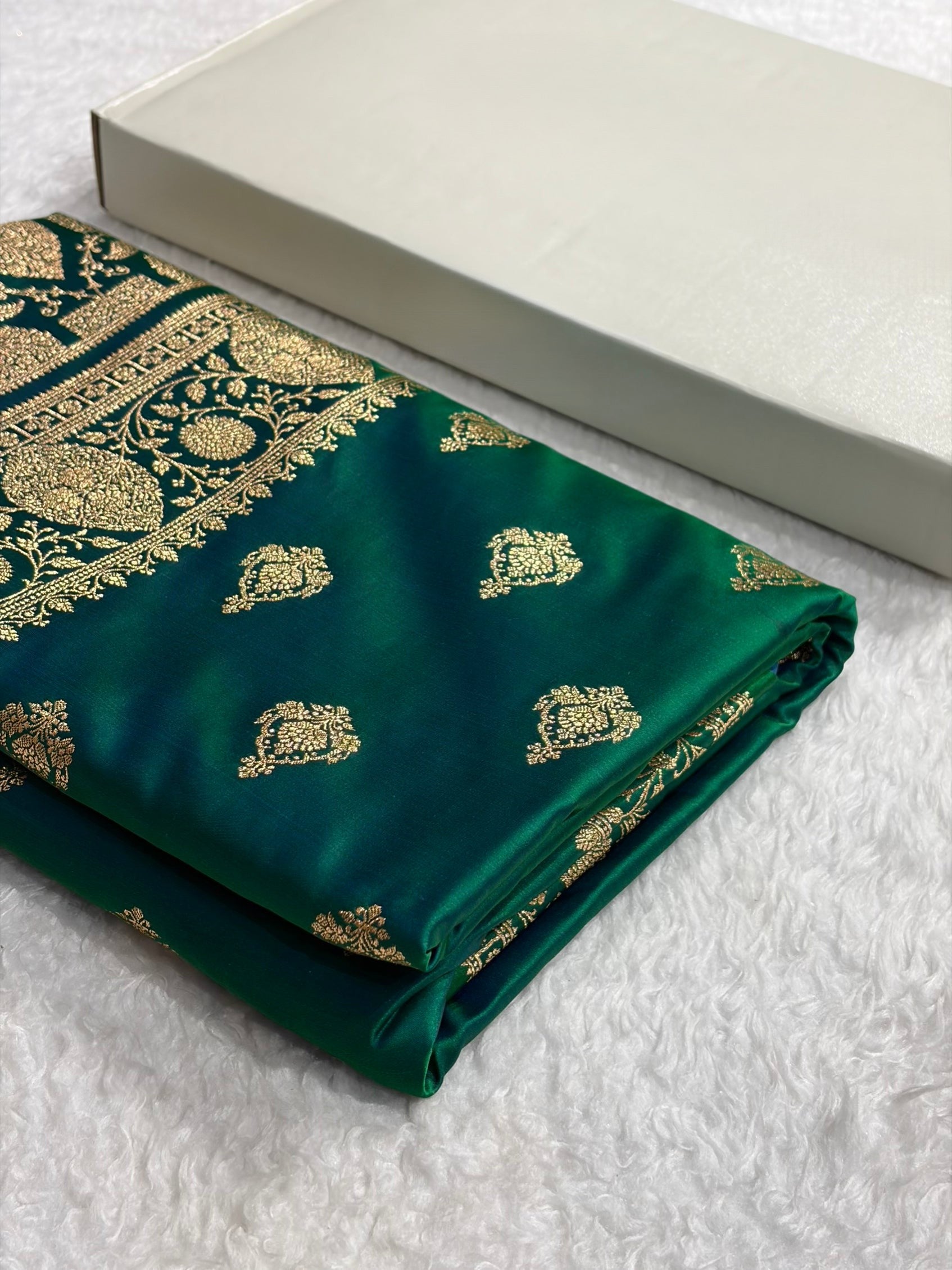 Mysorepattu Premium Satin Katan Silk Saree for Women | Jacquard Loom Woven Designer Saree
