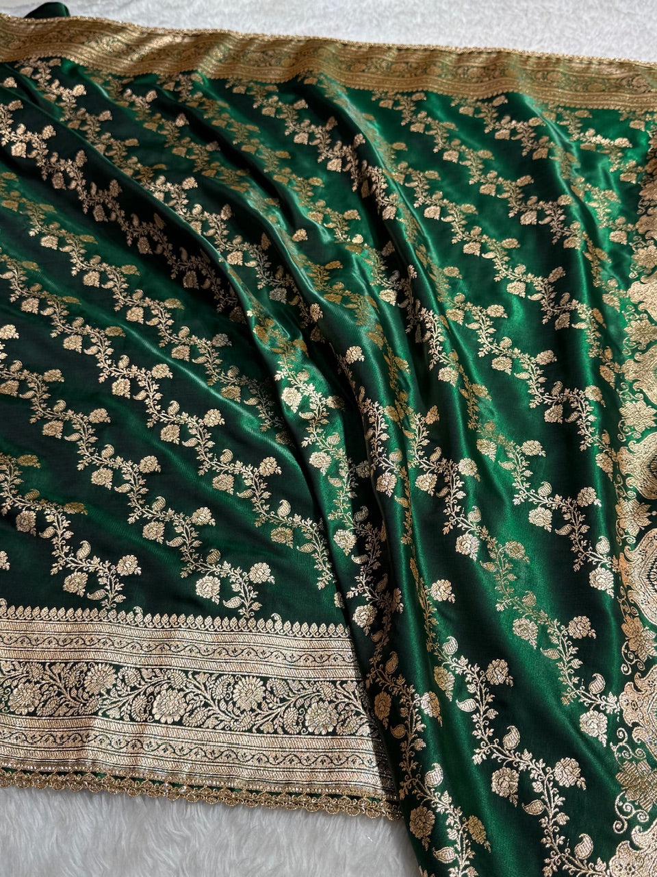 Banarasi Cross Jaal Satin Katan Silk Saree | Jacquard Woven Traditional Banarasi Saree