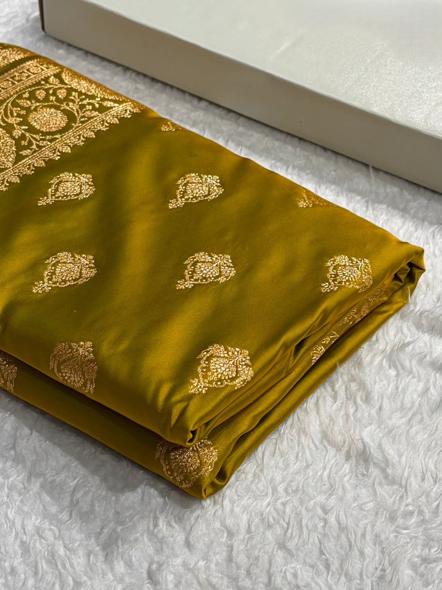Mysorepattu Premium Satin Katan Silk Saree for Women | Jacquard Loom Woven Designer Saree