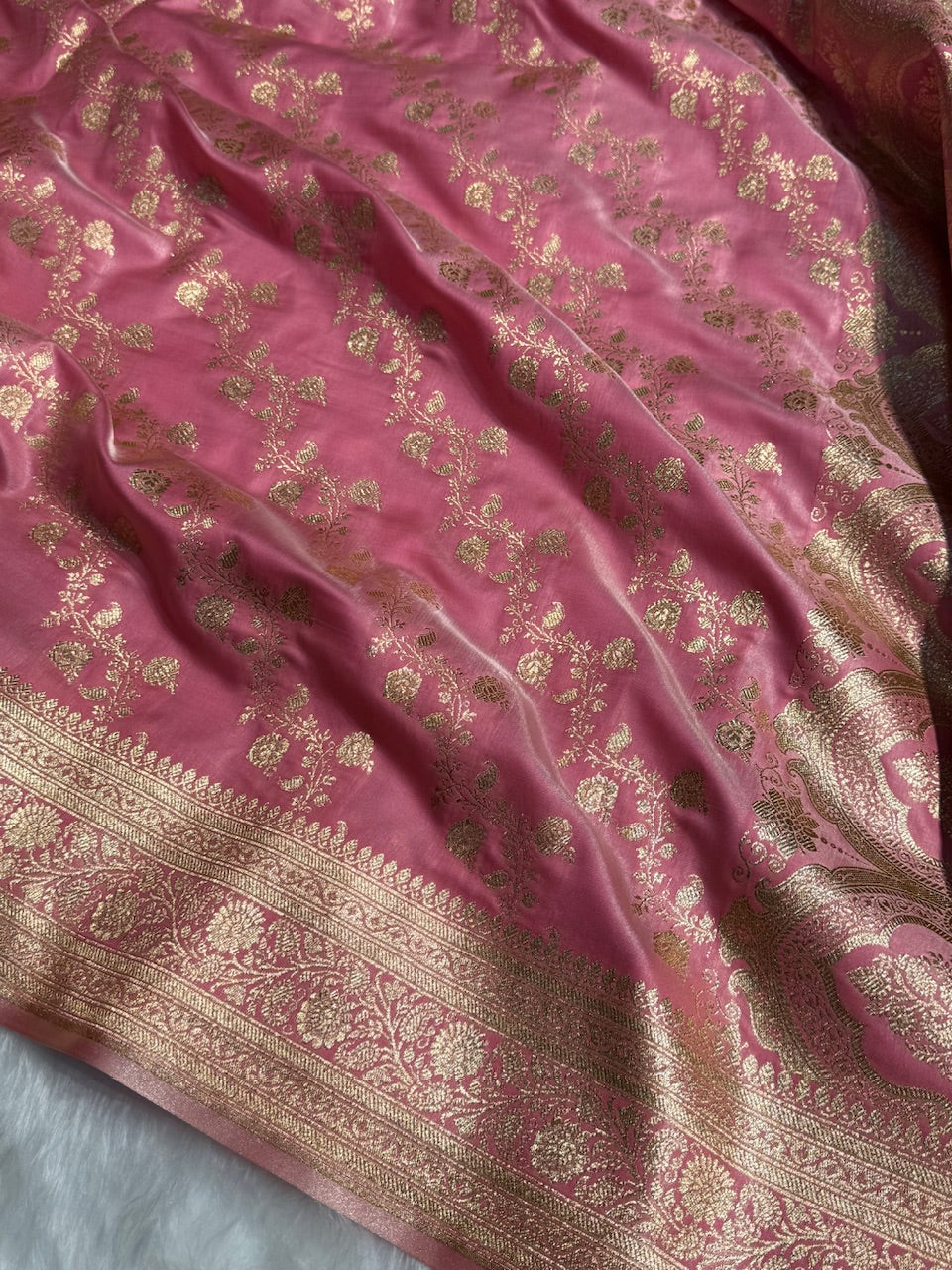 Banarasi Cross Jaal Satin Katan Silk Saree | Jacquard Woven Traditional Banarasi Saree