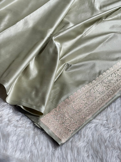 Banarasi Mashru Silk Saree with Floral Scalloped Border & Rupa Sona Motifs