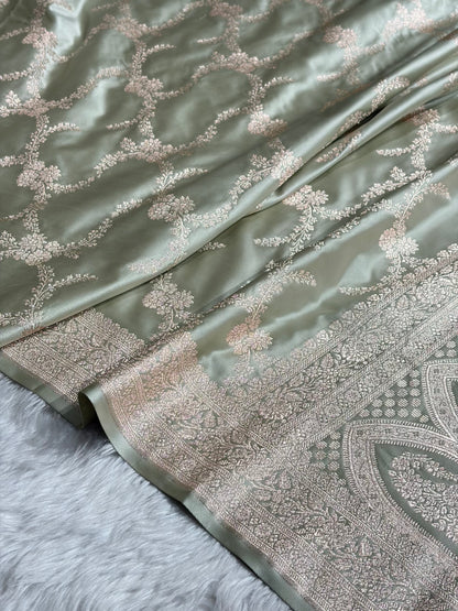 Banarasi Mashru Silk Saree with Floral Scalloped Border & Rupa Sona Motifs