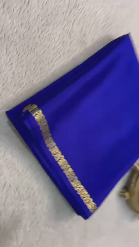 Load video: Timeless Beauty: Exquisite Line Pallu and Small Borders in Solid Colors