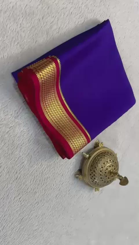 Load video: Traditional border in beautiful contrast colour combinations