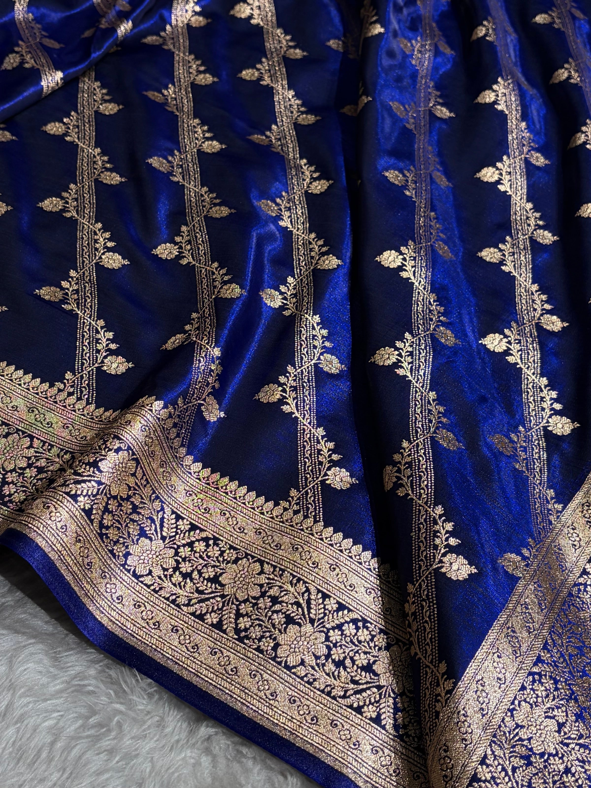 Cross Pattern Banarasi Satin Silk Saree in Maroon | Premium Jacquard Weave