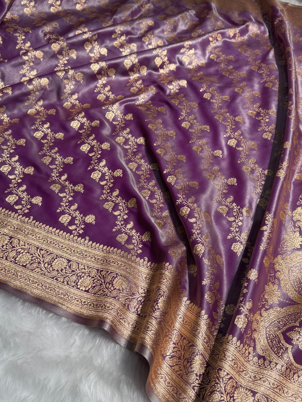 Banarasi Cross Jaal Satin Katan Silk Saree | Jacquard Woven Traditional Banarasi Saree